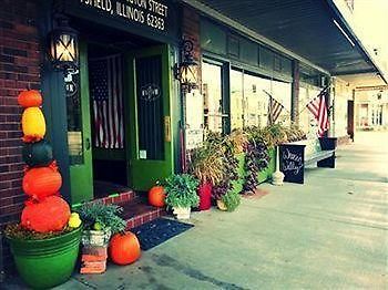 William Watson Hotel (Adults Only) Pittsfield Екстериор снимка