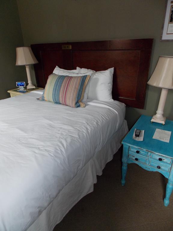 William Watson Hotel (Adults Only) Pittsfield Екстериор снимка