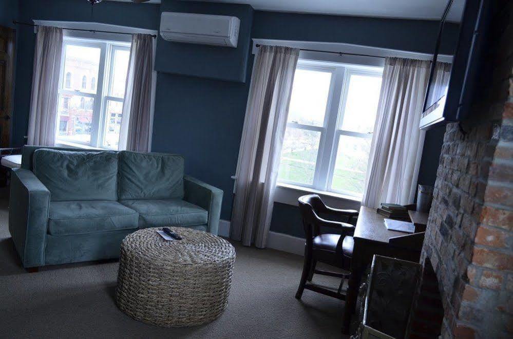 William Watson Hotel (Adults Only) Pittsfield Екстериор снимка